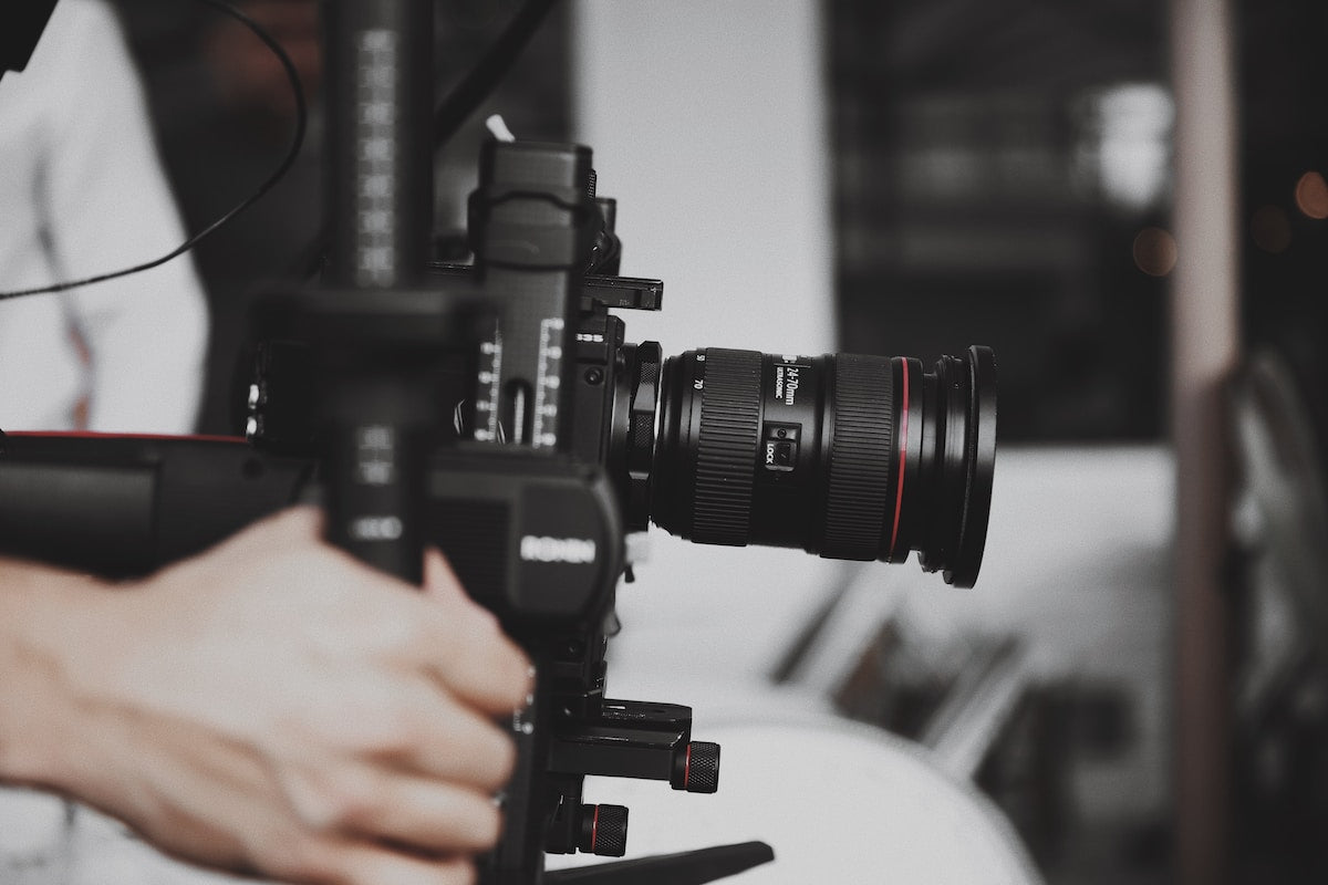 5 Questions to Ask Yourself When Considering In-House Photography vs Hiring an Agency